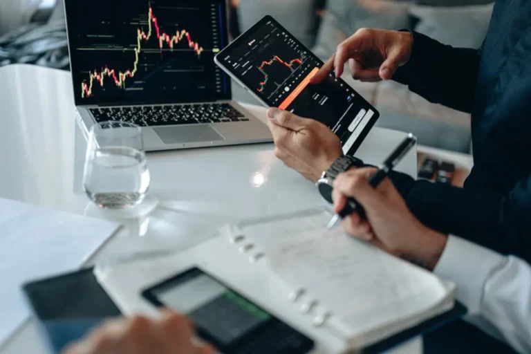 Cardano: Market Outlook, Risks, and Key Things to Watch